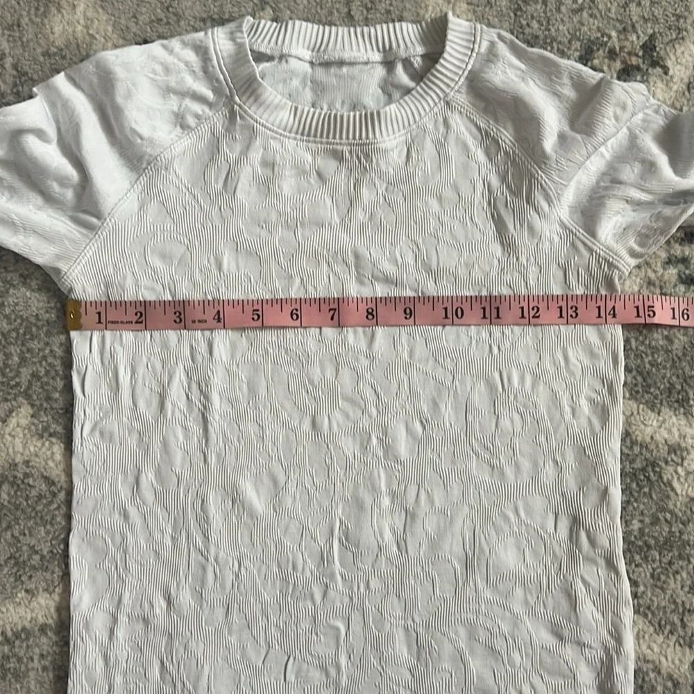 Lululemon Floral Textured Rest Less Pullover - Picture 6 of 9